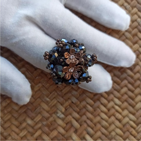 Chunky Stretchy Ring Metallic Black Charm Cluster Flower Beads Vintage Statement - Picture 8 of 15